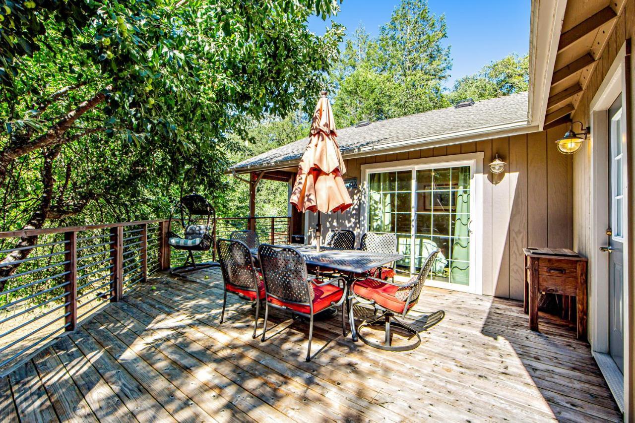 Orchard Near The River Escape Forestville Экстерьер фото